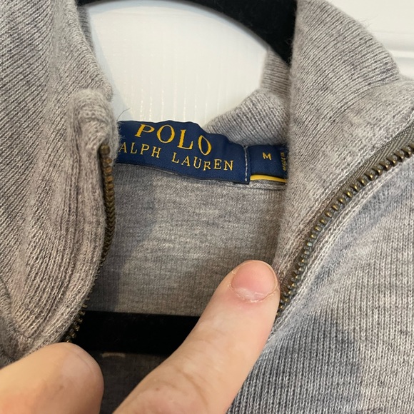 Polo Pullover - Picture 2 of 2